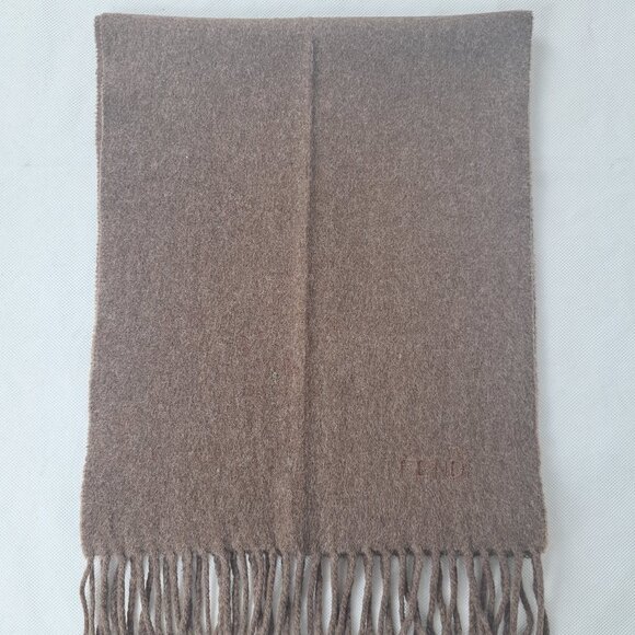 FENDI Cravatte Solid Logo Brushed Woven Cashmere Fringe Brown Rectangle SCARF - Picture 6 of 8